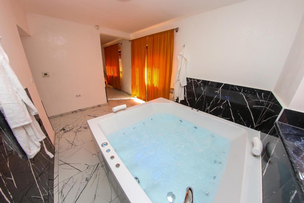 Hedonist Spa Jacuzzi Sarajevo Free Parking Exterior foto